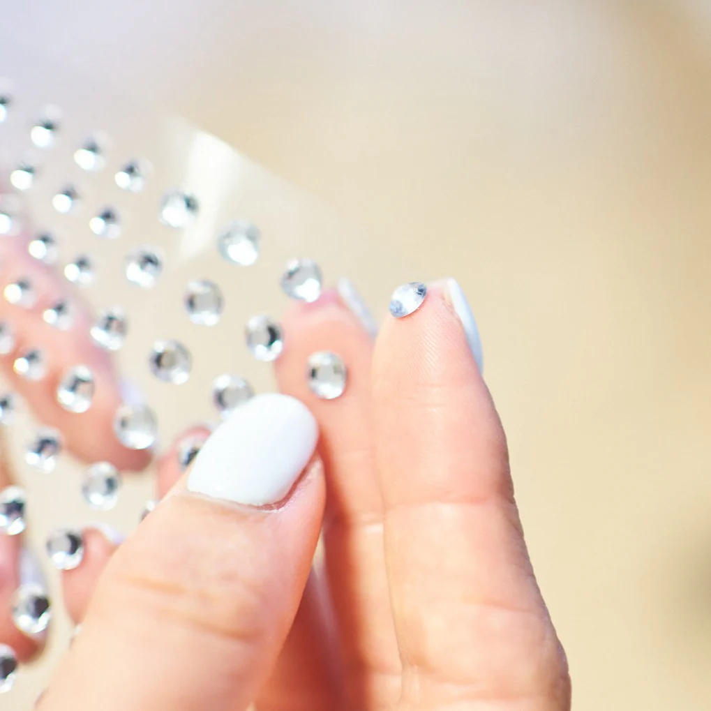 Silver Hair Gems - Image 5